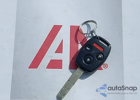 2010 Honda Accord 2.4 Ex-L z USA, uszkodzony, nr VIN 1HGCP2F85AA036488